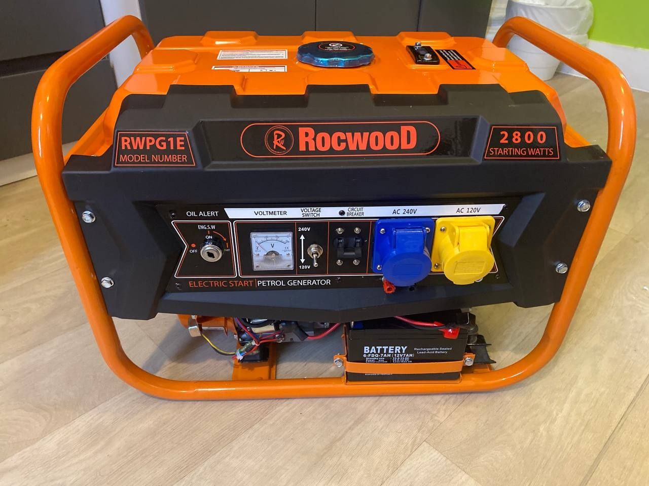 Генератор бензиновий RocwooD "Electric Start" 2800W