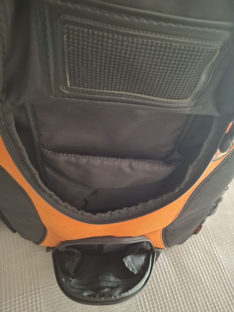 Mochila Swiss Travel Cross 15,4"