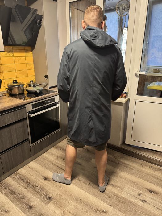 Продаю новий плащ Zara чоловічий L-XL 42-44