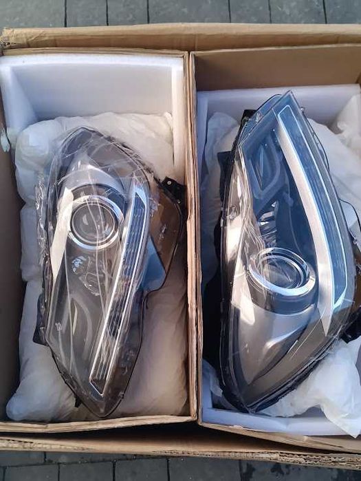 reflektory,lampy przednie lewa, prawa mercedes w204 zamienik