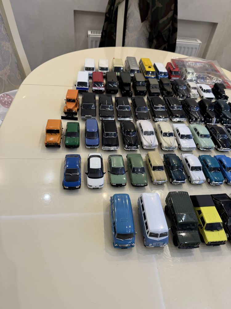 Продам маштабные модели 1/43 автомобилей Ссср