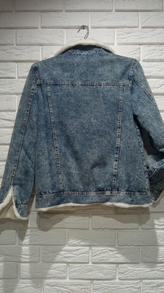 УВАГА АкЦія Продам дуже гарна нарядна джинсовая куртка
