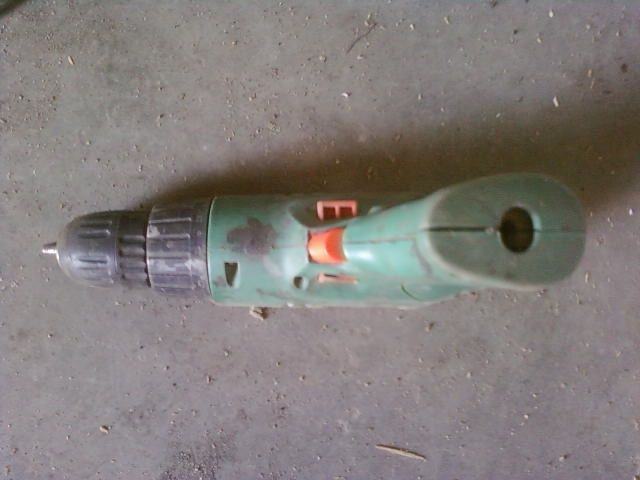 Дрель/шуруповерт Sturm ID2130 на запчасти