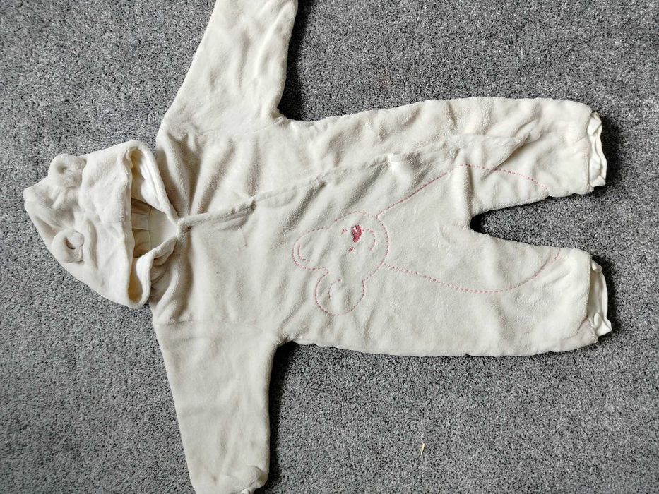 Kombinezon miśkowaty pluszowy uszka 80 9-12