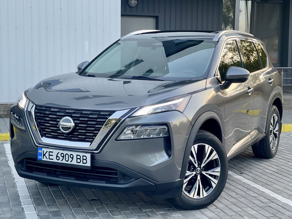 NISSAN ROGUE SV Отличное состояние