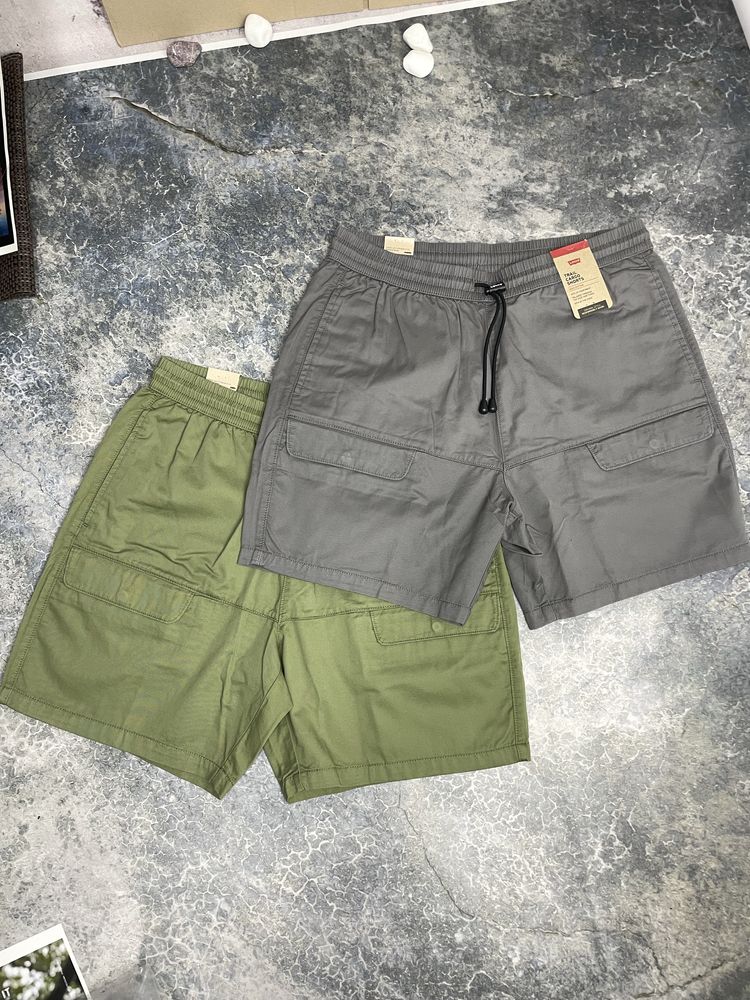 Чоловічі шорти Levis