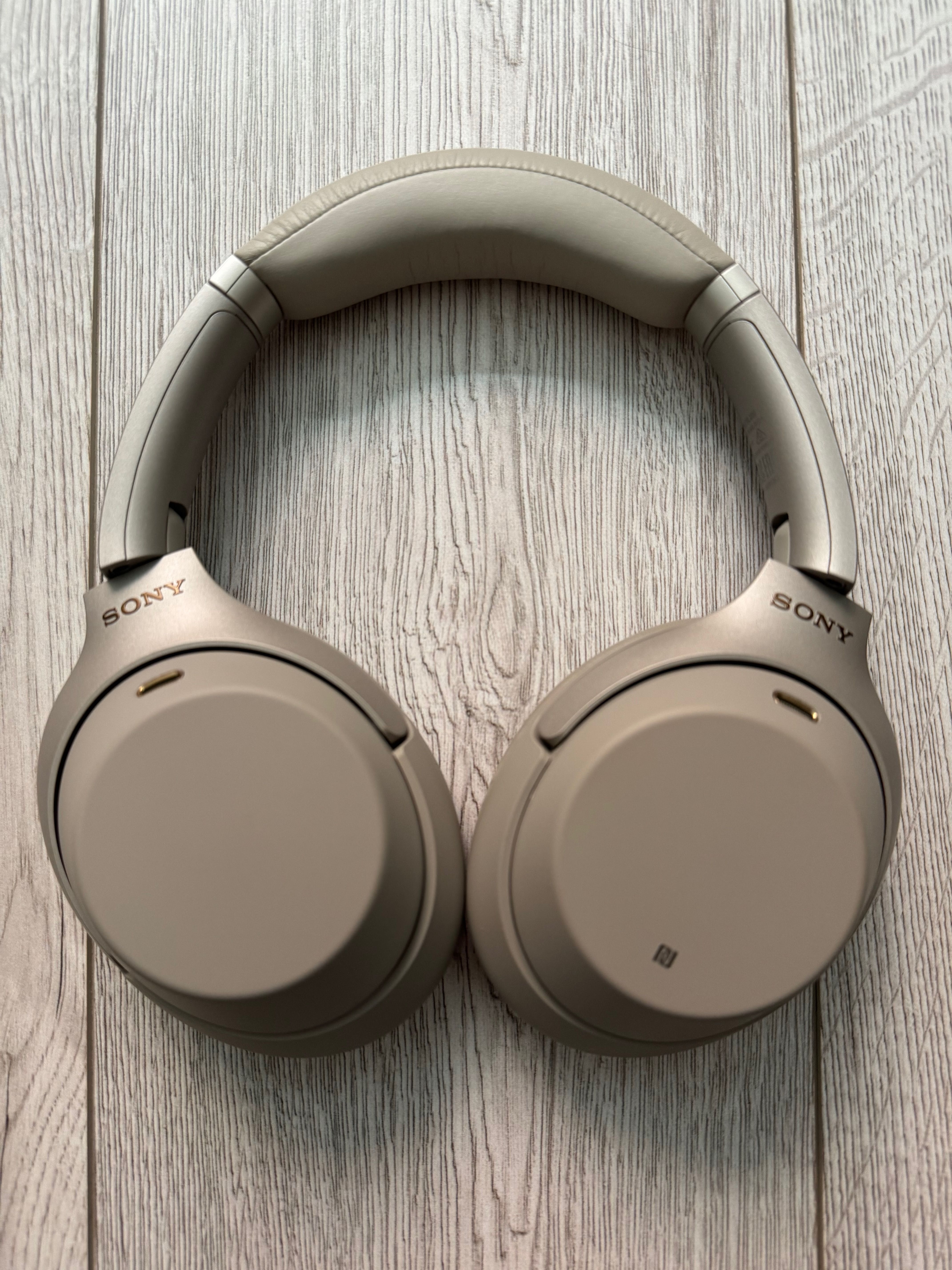 Бездротові навушники Sony WH-1000XM3 Silver