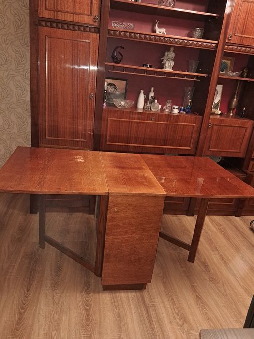 Стіл- книжка,б/в, розкладний