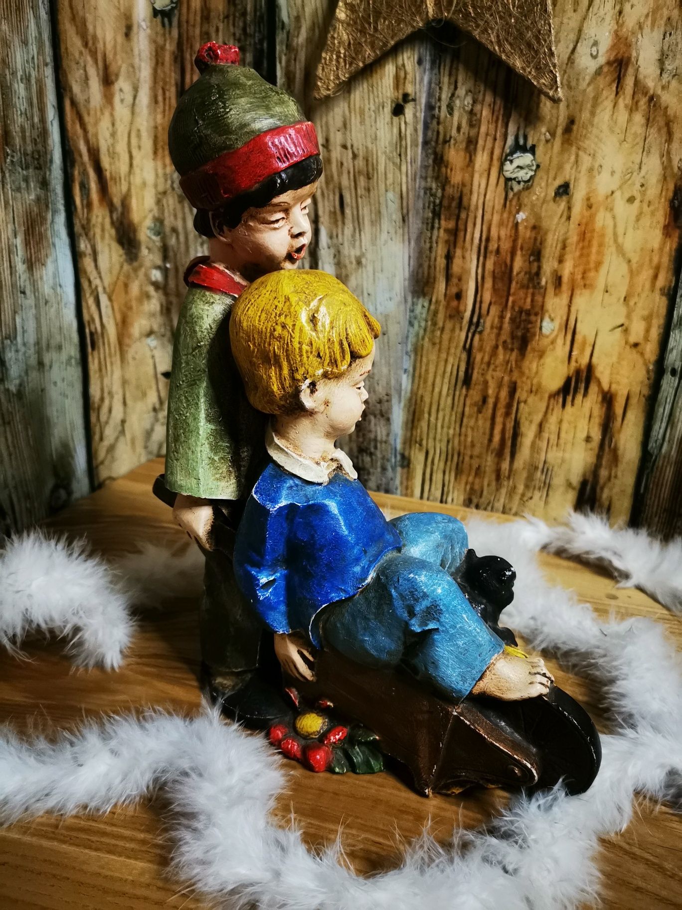 Figurka Achatit, święta Bożego Narodzenia, zima, sygnowana, kot dzieci