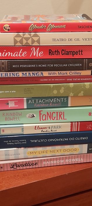 Livros sortidos  (13)