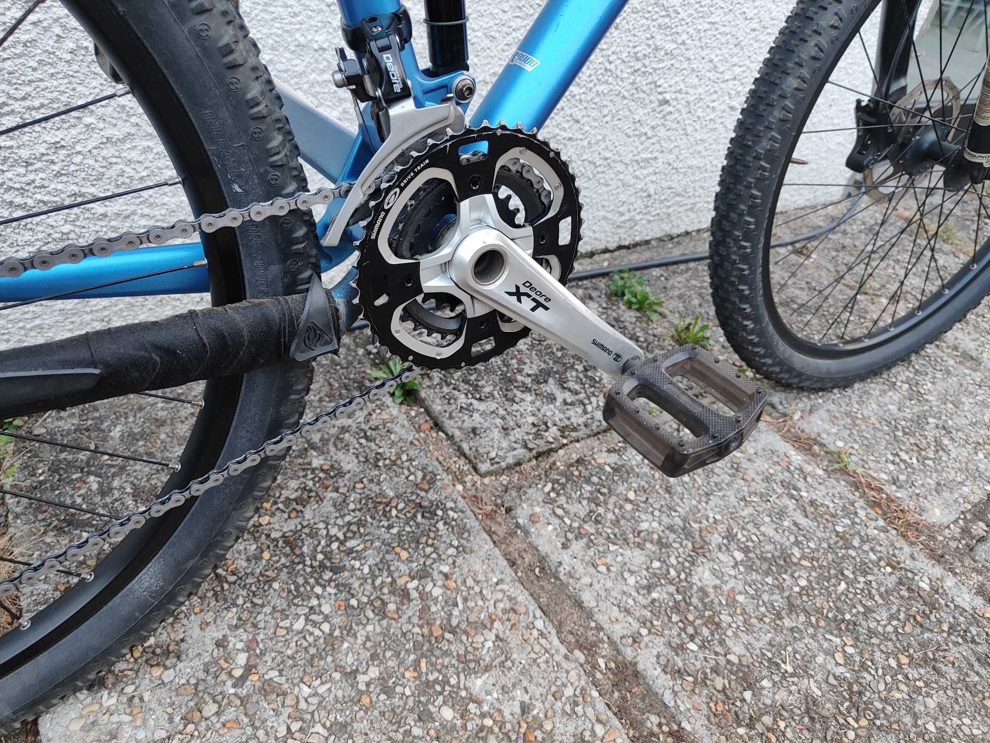 Bicicleta de suspensão total Trek top fuel ex