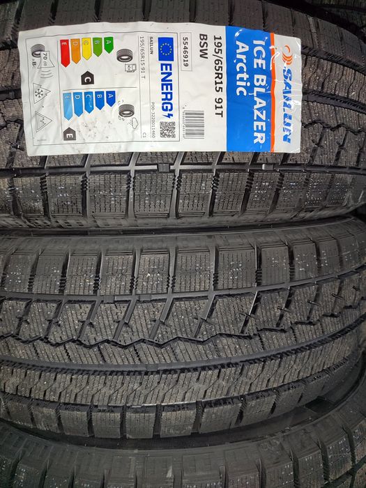 Продаються нові зимові Sailun Arctic 195/65r15 91T