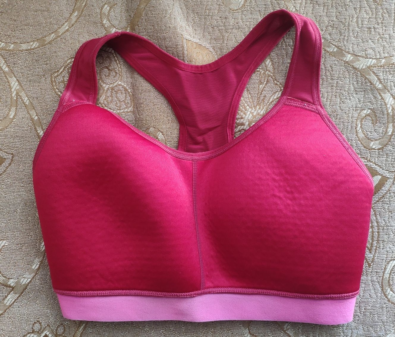 Top sportowy usztywniany