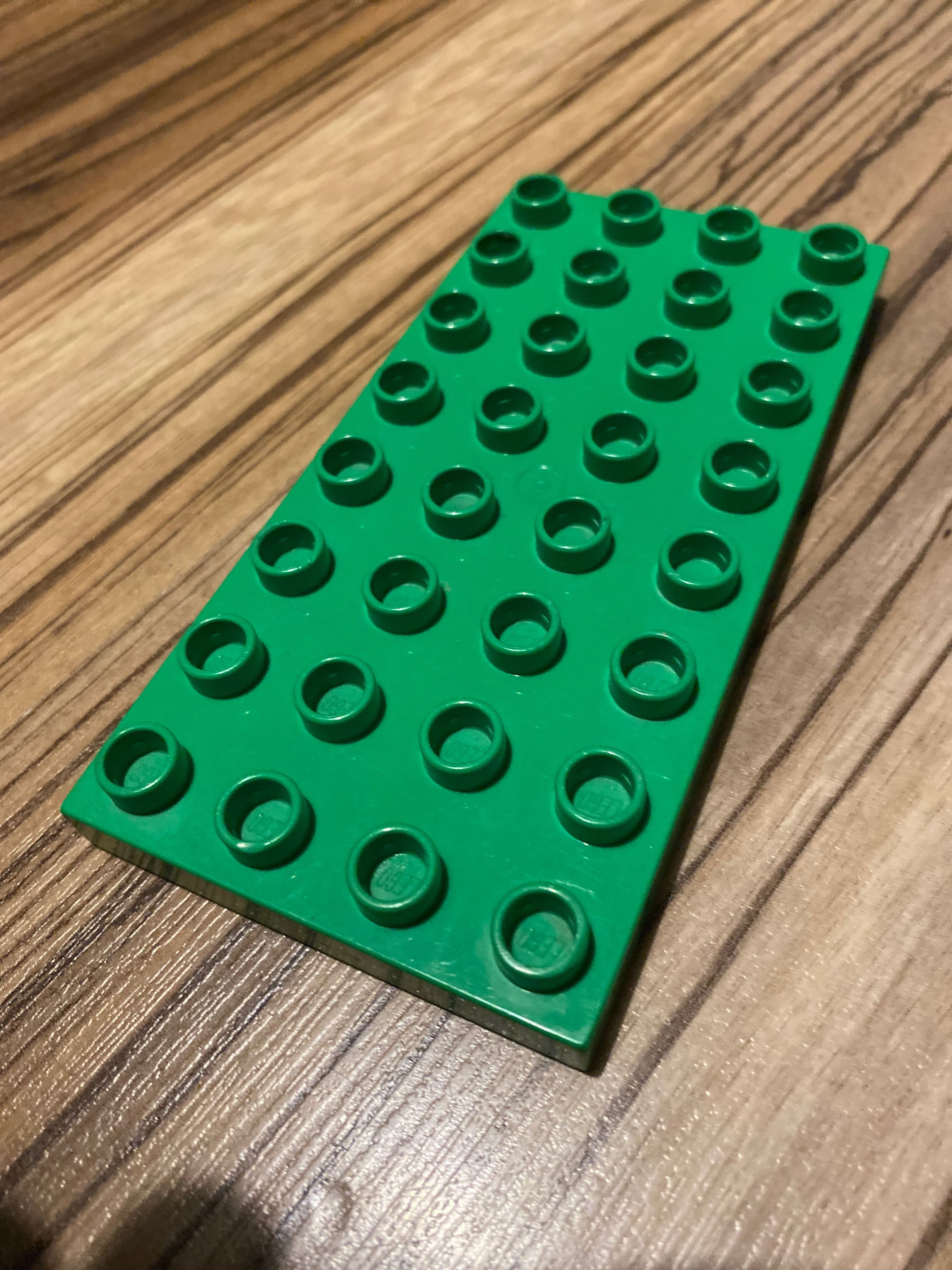 Lego duplo płytka (8x4)