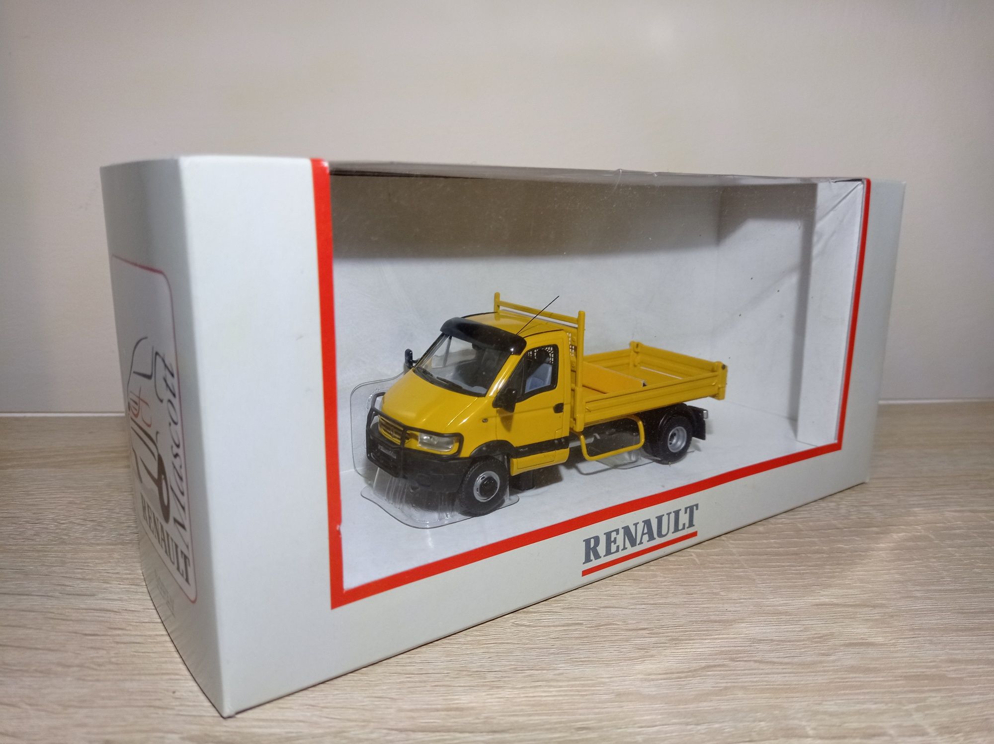 Norev Renault Mascott 1:43 wywrotka model nie Minichamps