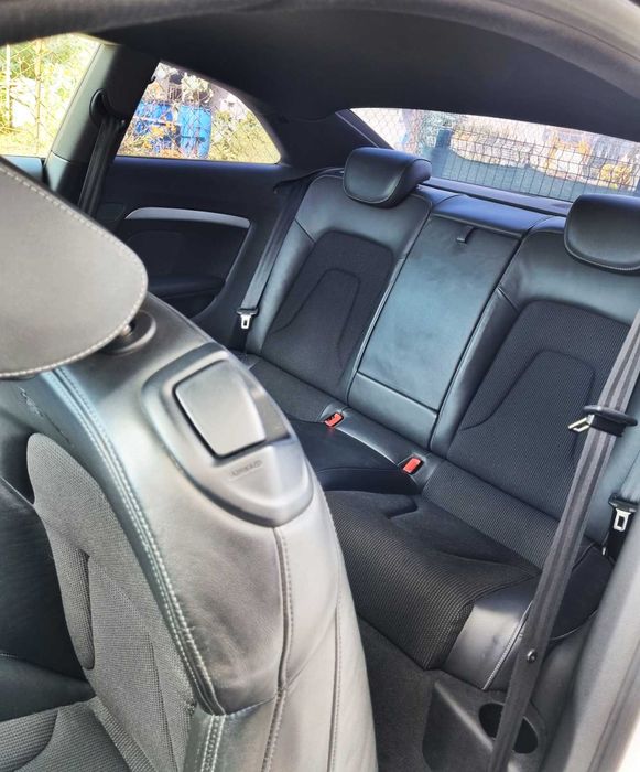 Audi A5 2.0TDI S-LINE FULL EXTRAS