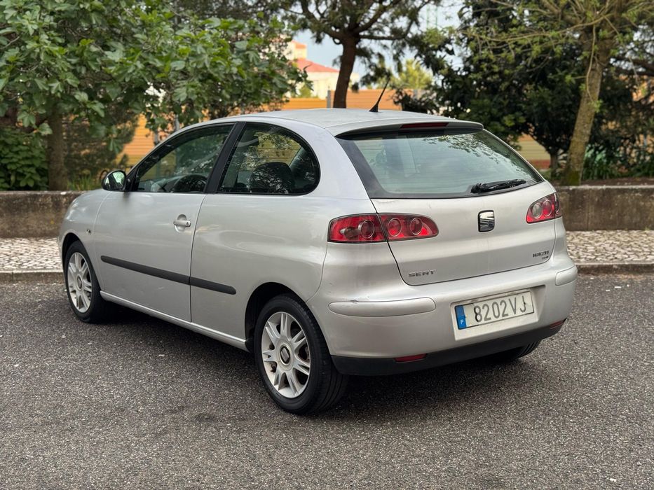 Seat Ibiza 1.4 TDI 5 lugares