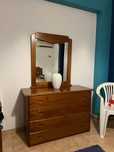 Comoda/ Movél com gavetas quarto