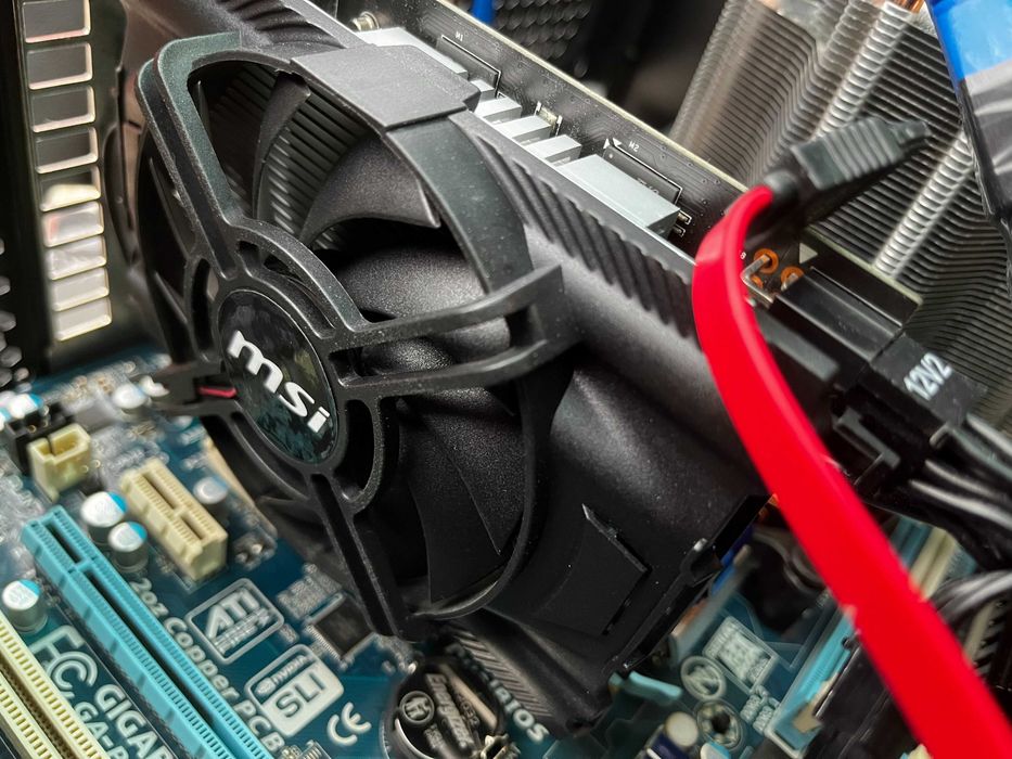 Komputer stacjonarny i5-750|MSI GTX650 2GB|RAM 16GB|SSD 120GB|Win10Pro