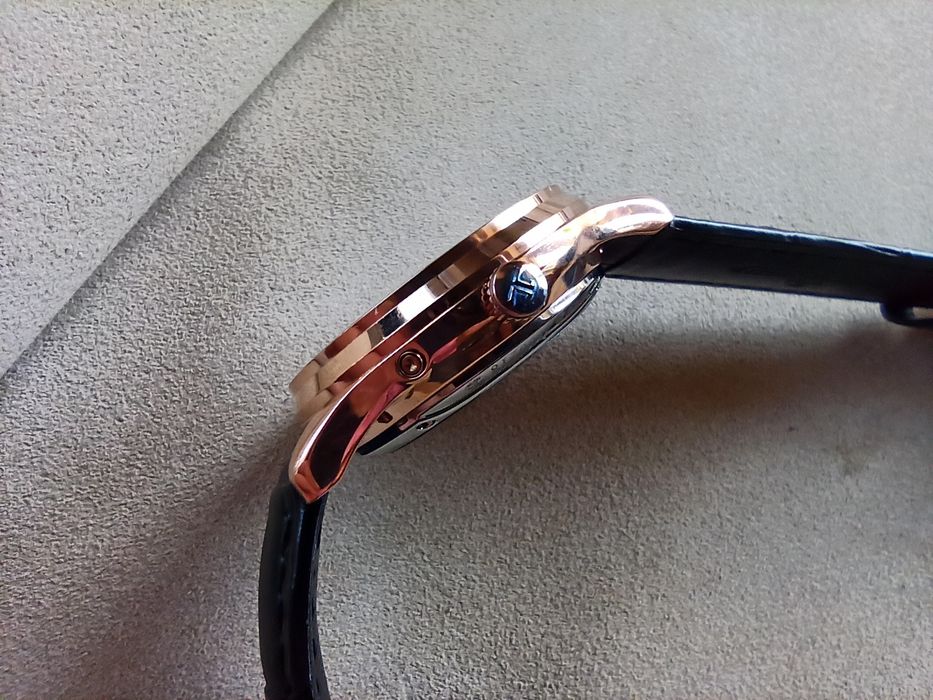 Годинник Jaeger LeCoultre , master 
Механіка з автопідзаводом 
Розміри