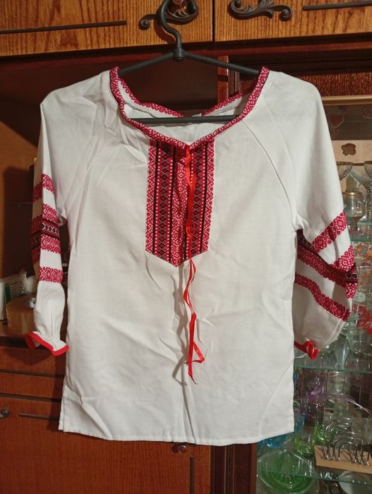 Продам вышиванку