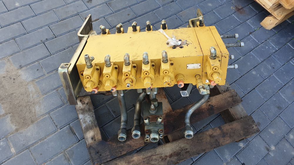 cat m318 m315 m320 rozdzielacz hydrauliczny M7 . 4501 - 20/1M7-22