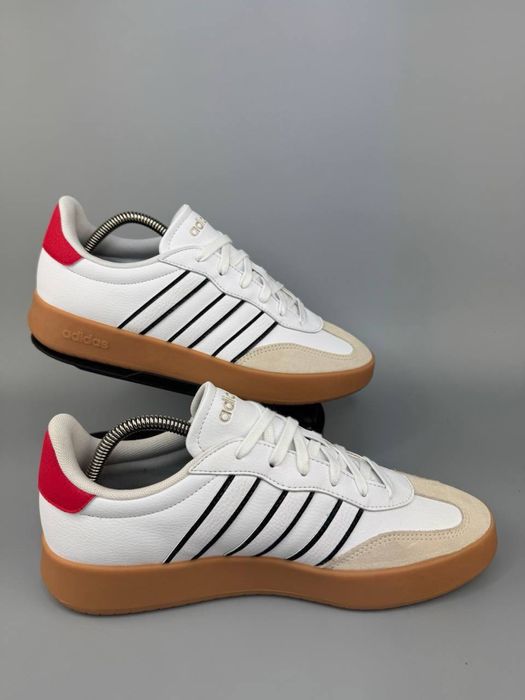 Кросівки Adidas Barreda
