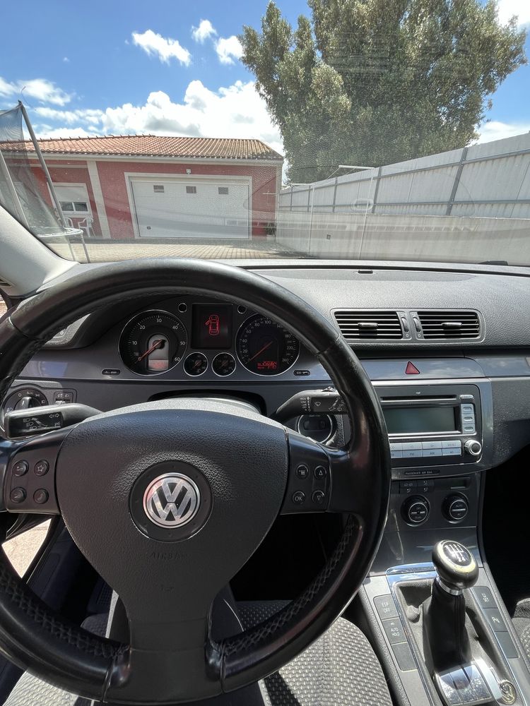 VW PASSAT Bluemotion 1.9 Tdi