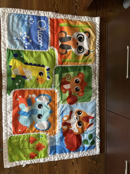 Дитячий килимок від Chicco