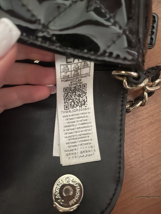 Сумка Гесс guess