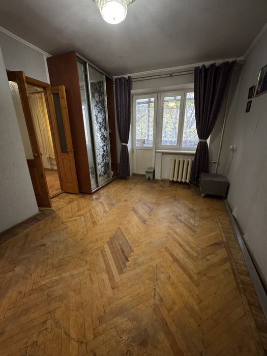В продаже Стадионный проезд 12,2 комнатная гостинка