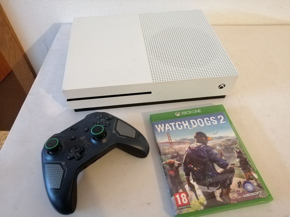 Xbox one s + watch dogs 2