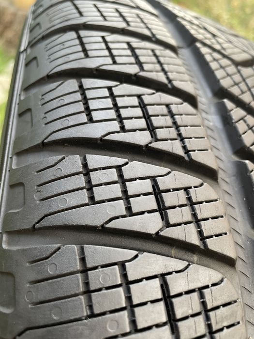 4x PIRELLI Scorpion Winter 235/65R17 104H FR AO
