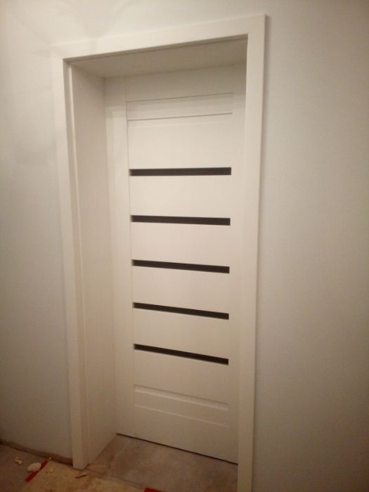 DRZWI WEWNĘTRZNE kamuflaże futryn i kompleksowa wymiana drzwi