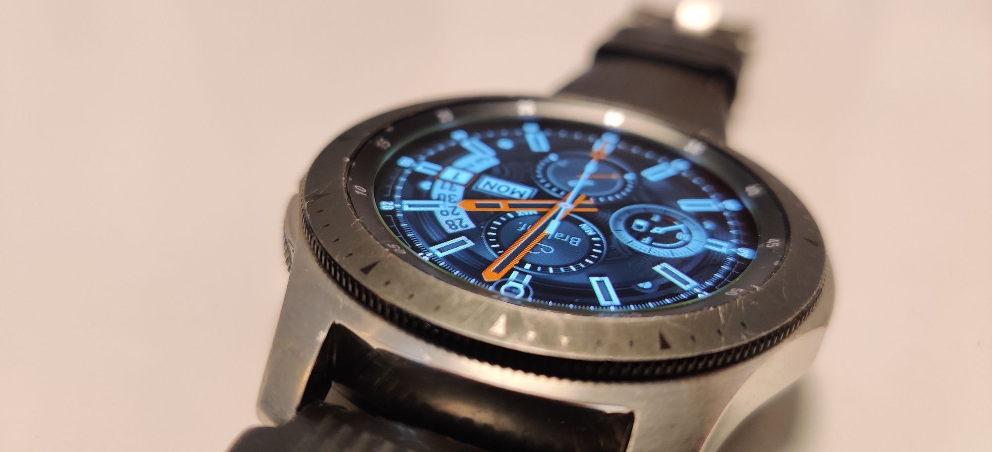 Samsung Galaxy Watch sm-R800