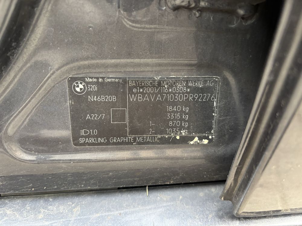 Bmw e90 320i cała na części A22/7 sparkling graphite metallic
