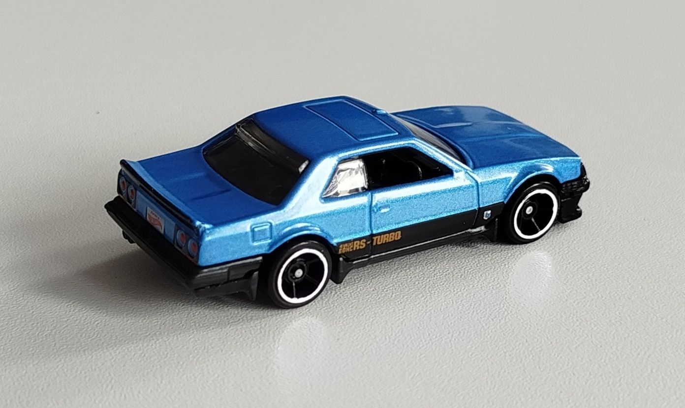 Hot Wheels '82 Nissan Skyline R30
