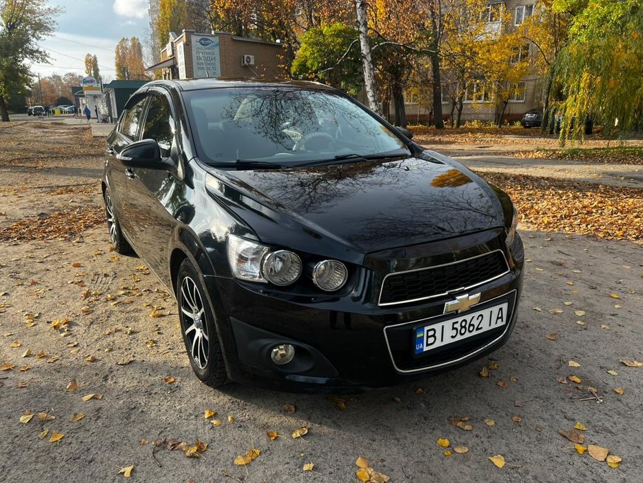 Шевроле авео т300 1.4 газ/бензин, автомат