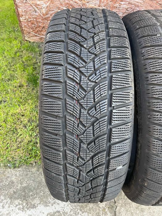 ШИНИ зимові 235/60 R18 Dunlop Winter Sport 5