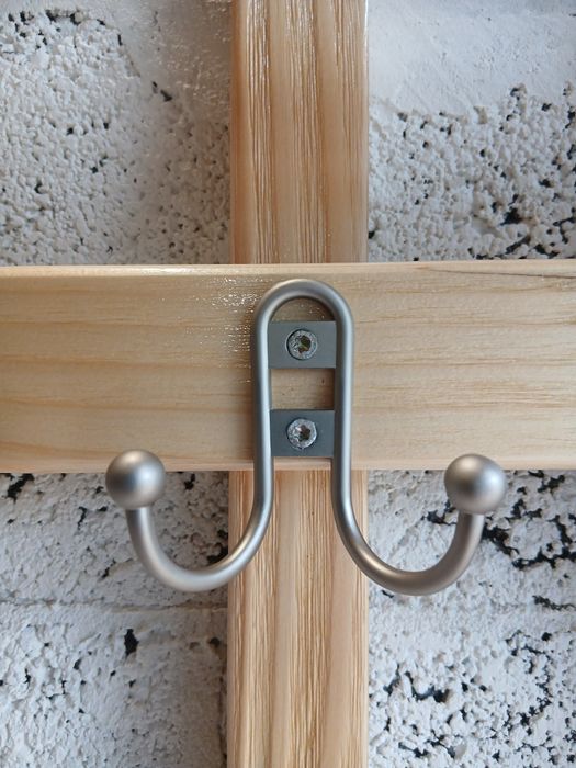 Вішалки : дуб, сосна