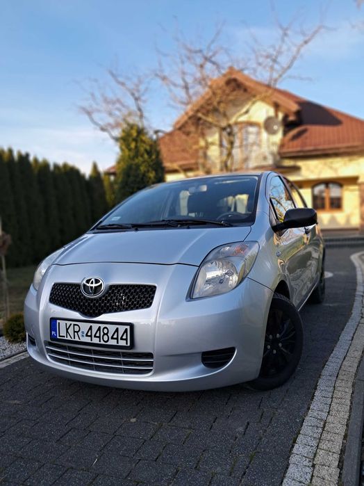 Toyota Yaris 1.3Pb Bezwypadkowa Po Serwisie