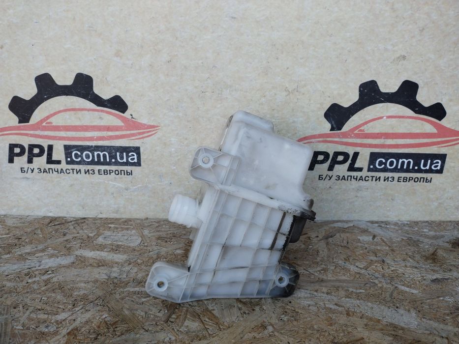 VW Golf 7 VII 2012-2020 Бачок омывателя 5G0955453L / 5G0955448R