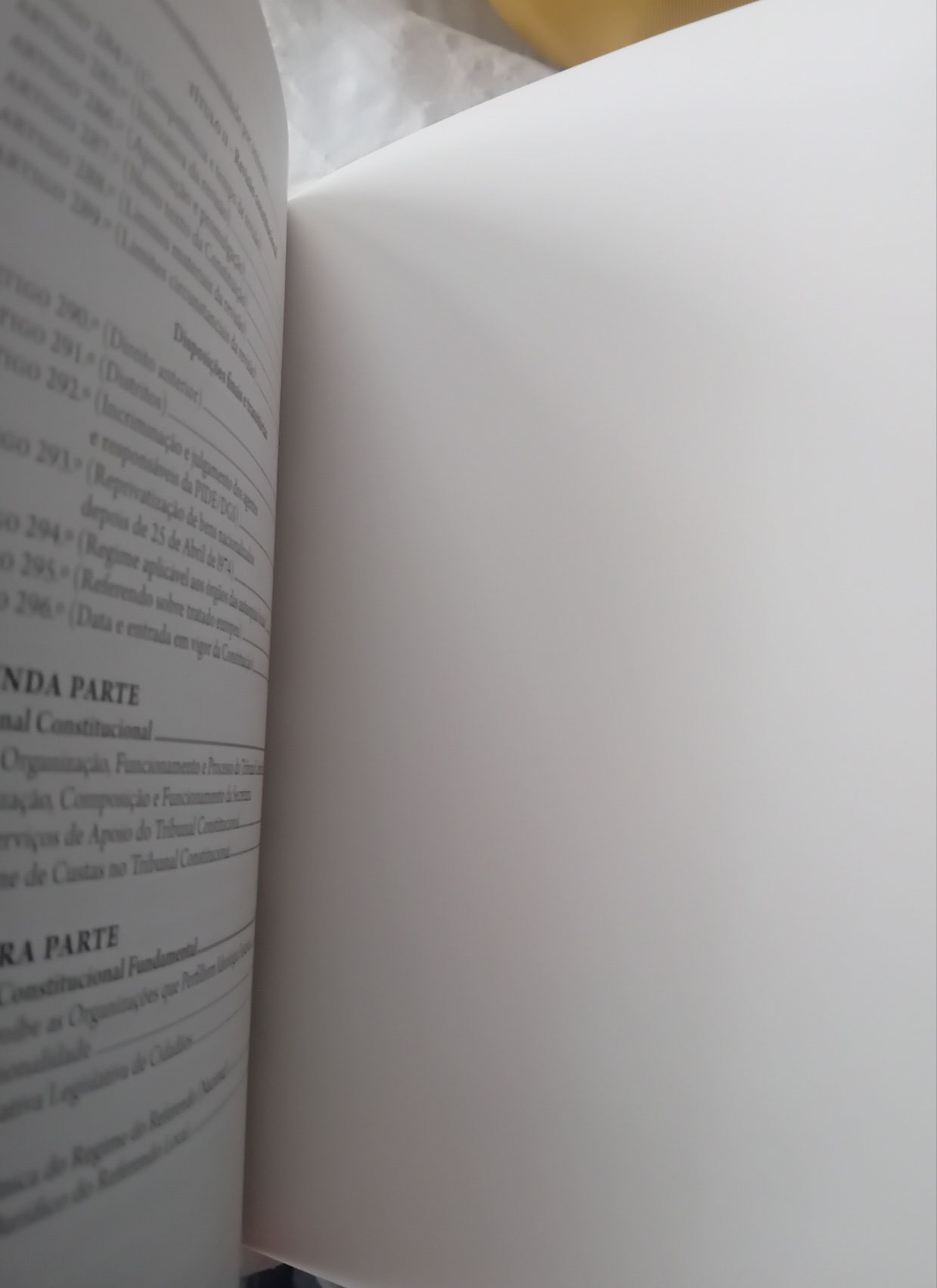 Livro usado poucas vezes