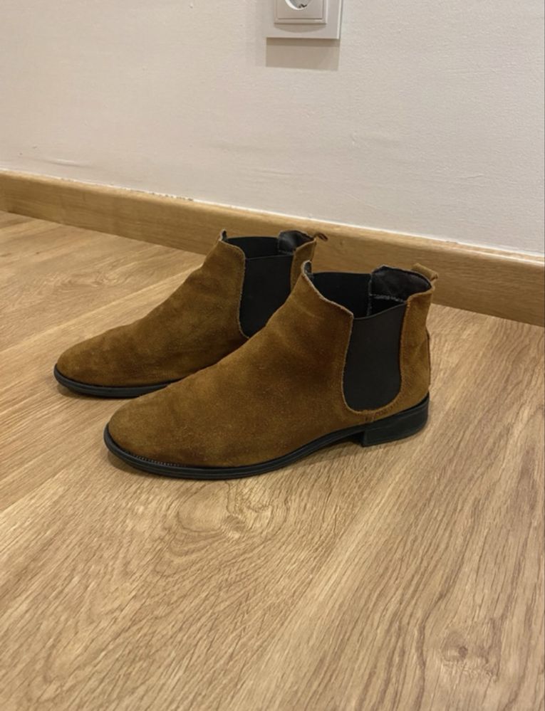 Botas de camurça