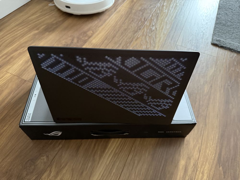 ASUS ROG Zephyrus G14 Ryzen 9/32GB RAM/RX6800S