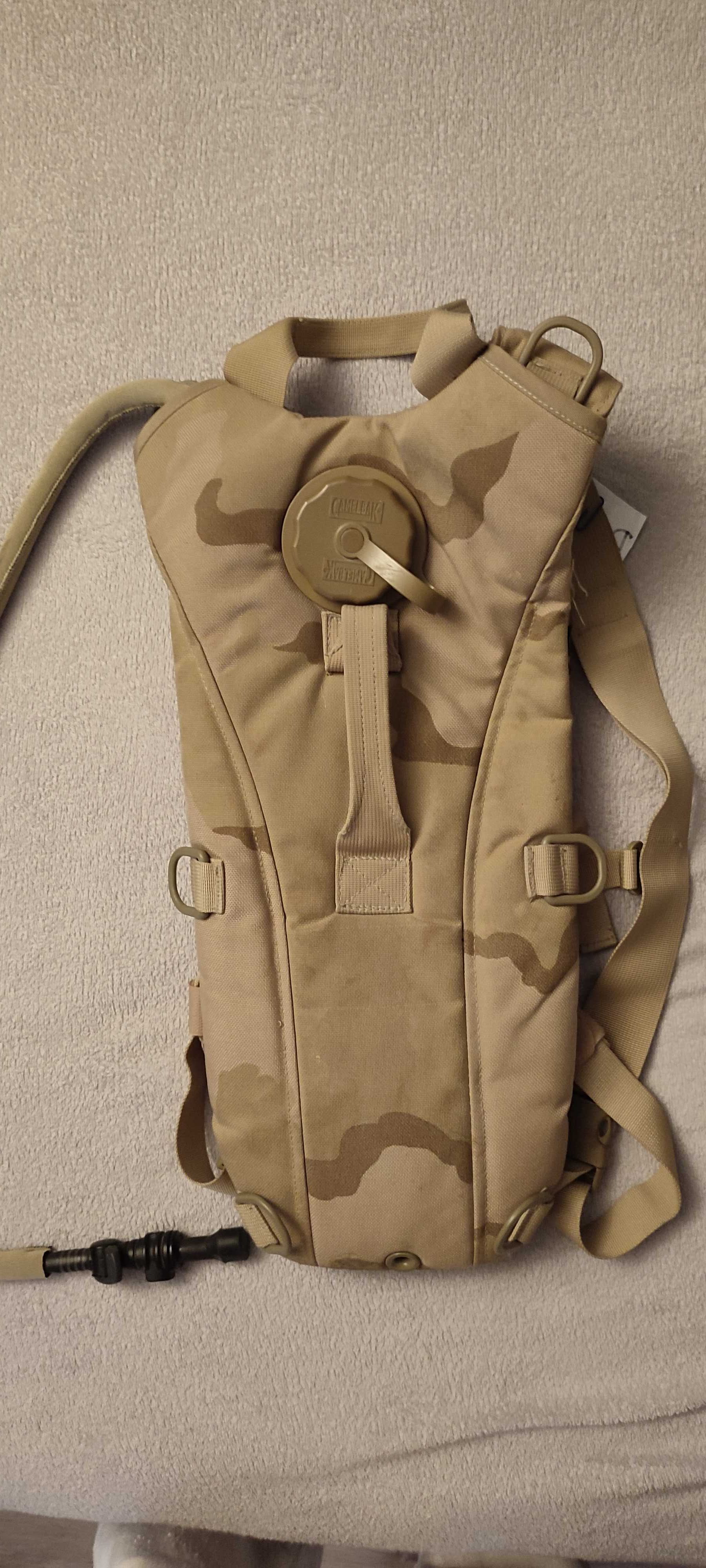 Camelbak, bukłak, plecak na wodę, Pustynny, US Army, orginał (339)