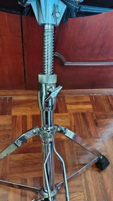 Hardware girafa + banco de bateria + Estante girafa