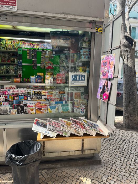 Alugo quiosque na rua Ferreira Borges campo de Ourique
