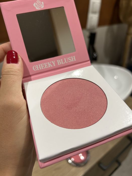 Róż do policzków MIYO