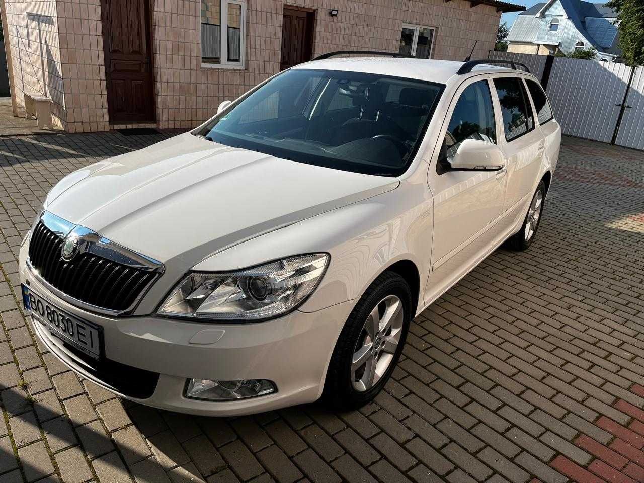 Продам Skoda Octavia 2012